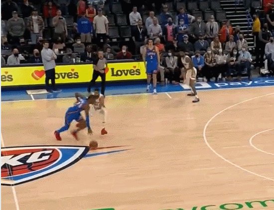 中欧体育平台-NBA近25年最远绝杀！格雷厄姆天外飞仙荡气回肠