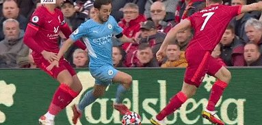 米尔纳3次犯规仅1黄 瓜帅怒极：英超裁判驰名双标